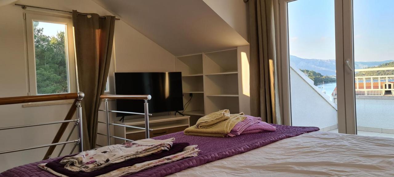 Luxury Apartments Oasis Лумбарда Екстер'єр фото