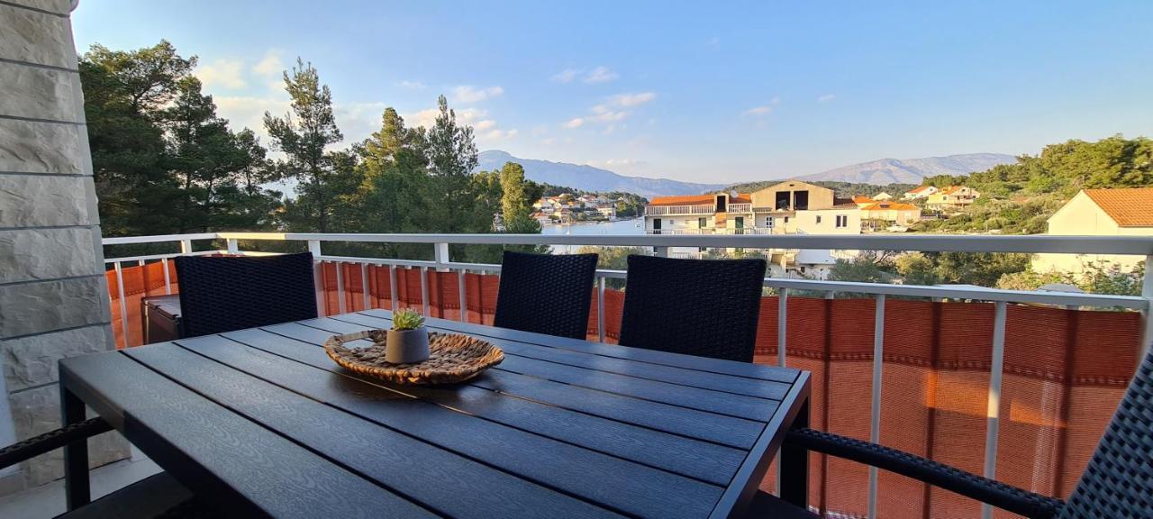 Luxury Apartments Oasis Лумбарда Екстер'єр фото